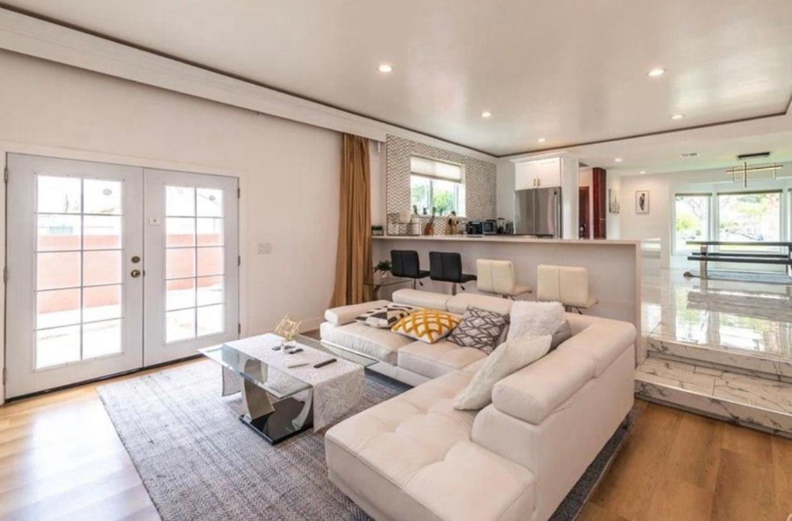 Hospedagem domiciliar Elegant Living Private In Modern 9 Los Angeles